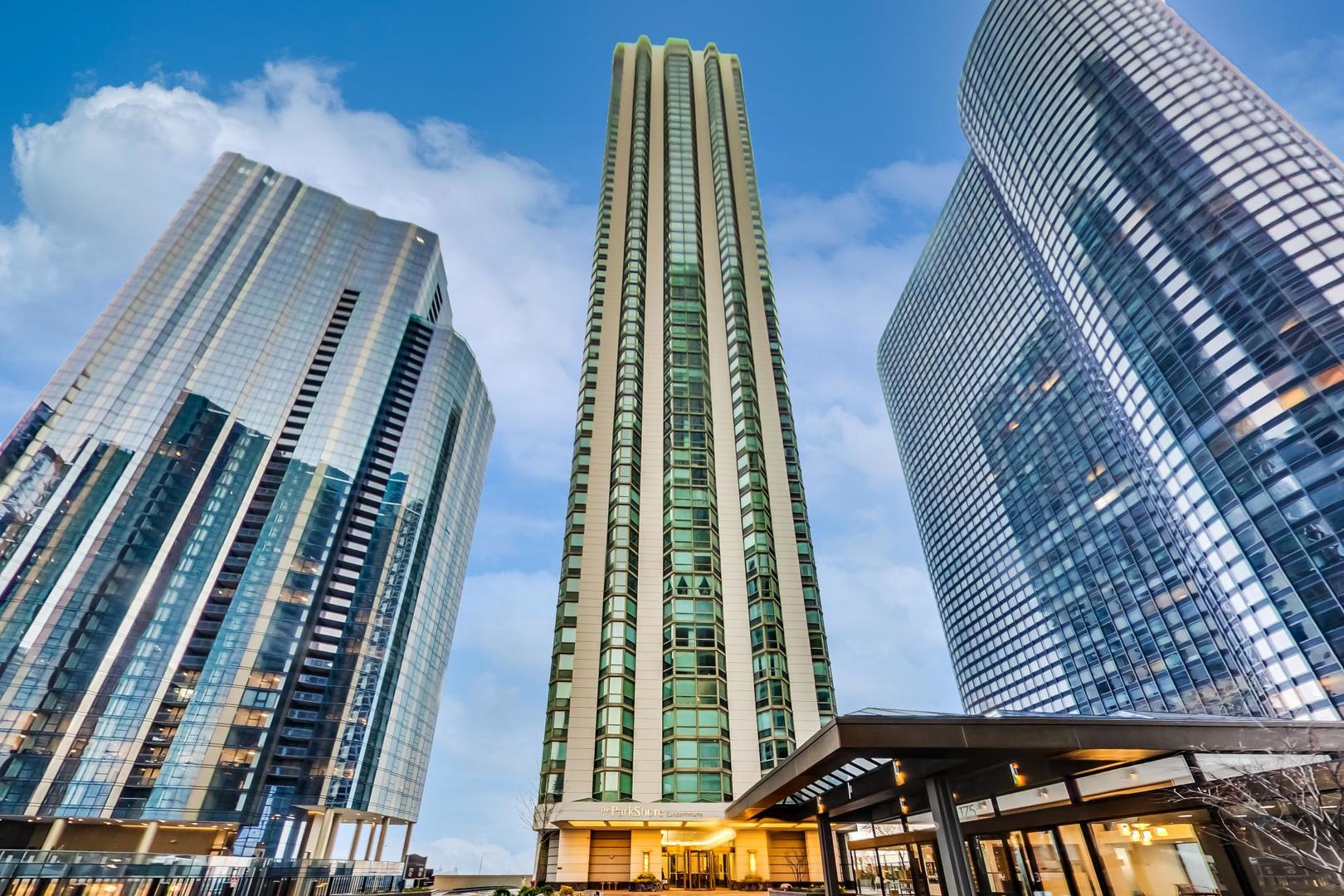 195 N Harbor Drive #1201, Chicago, IL