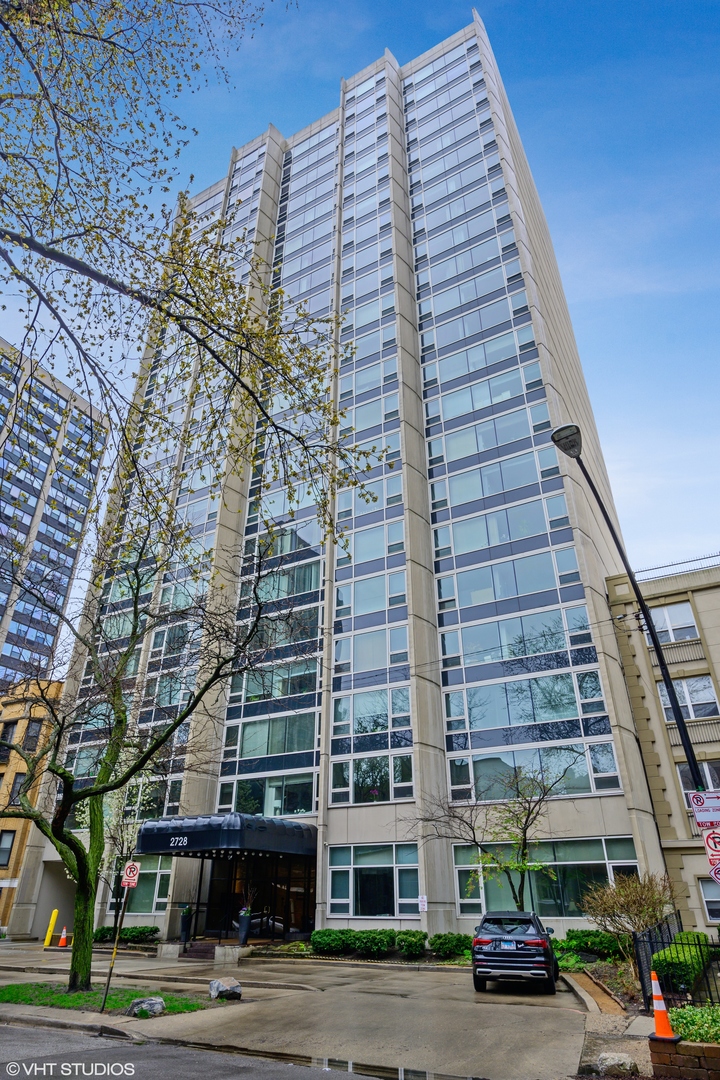 2728 N Hampden Court #1108, Chicago, IL