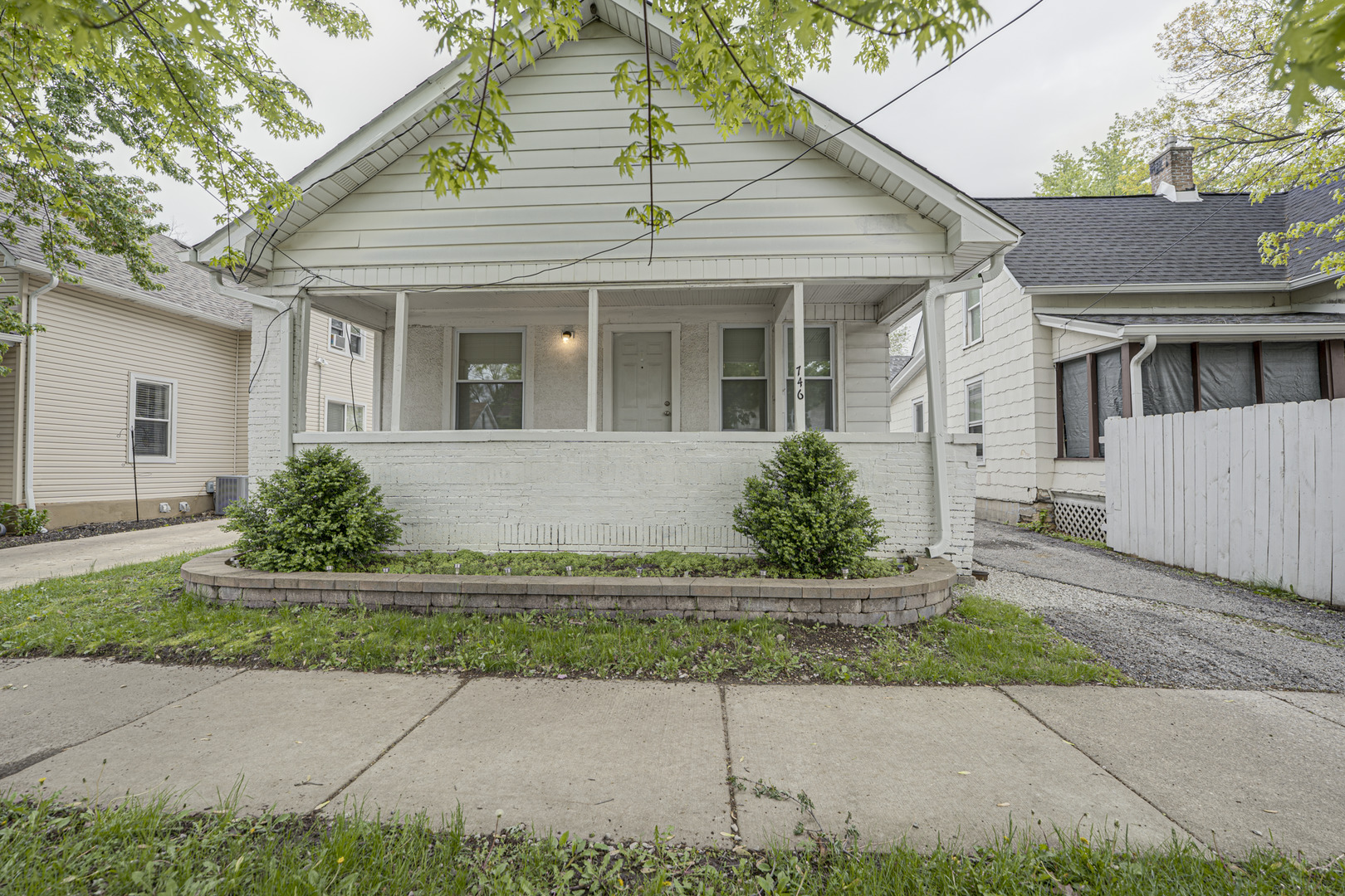 746 jackson Street, Aurora, IL