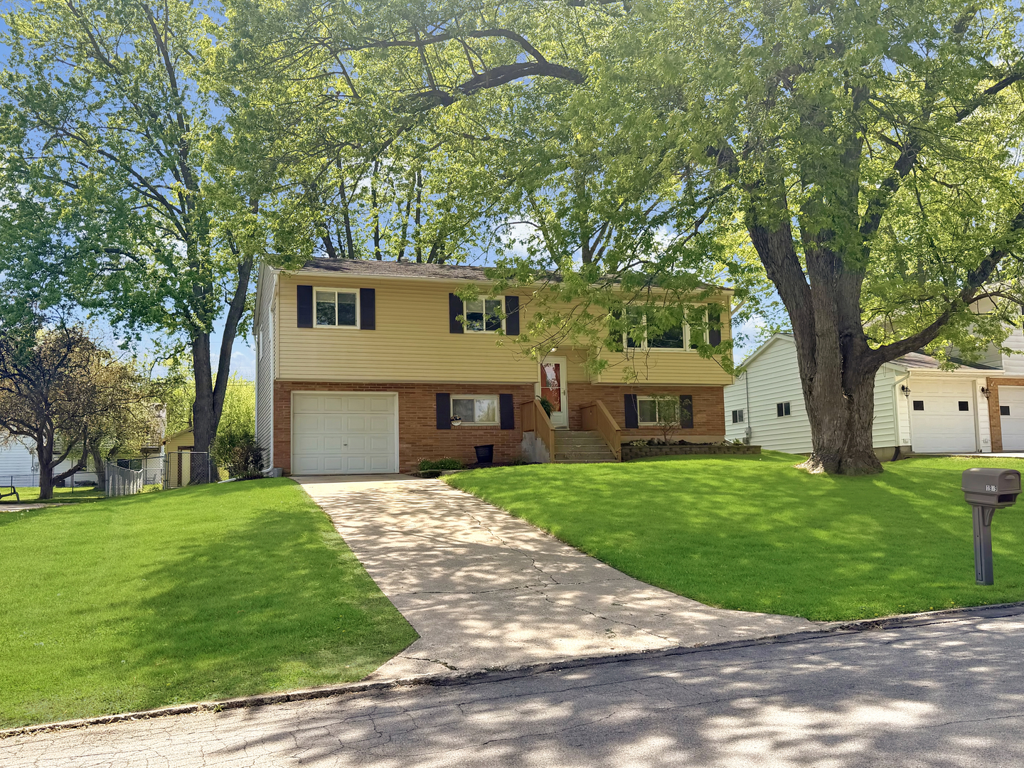 1939 Revere Street, Freeport, IL