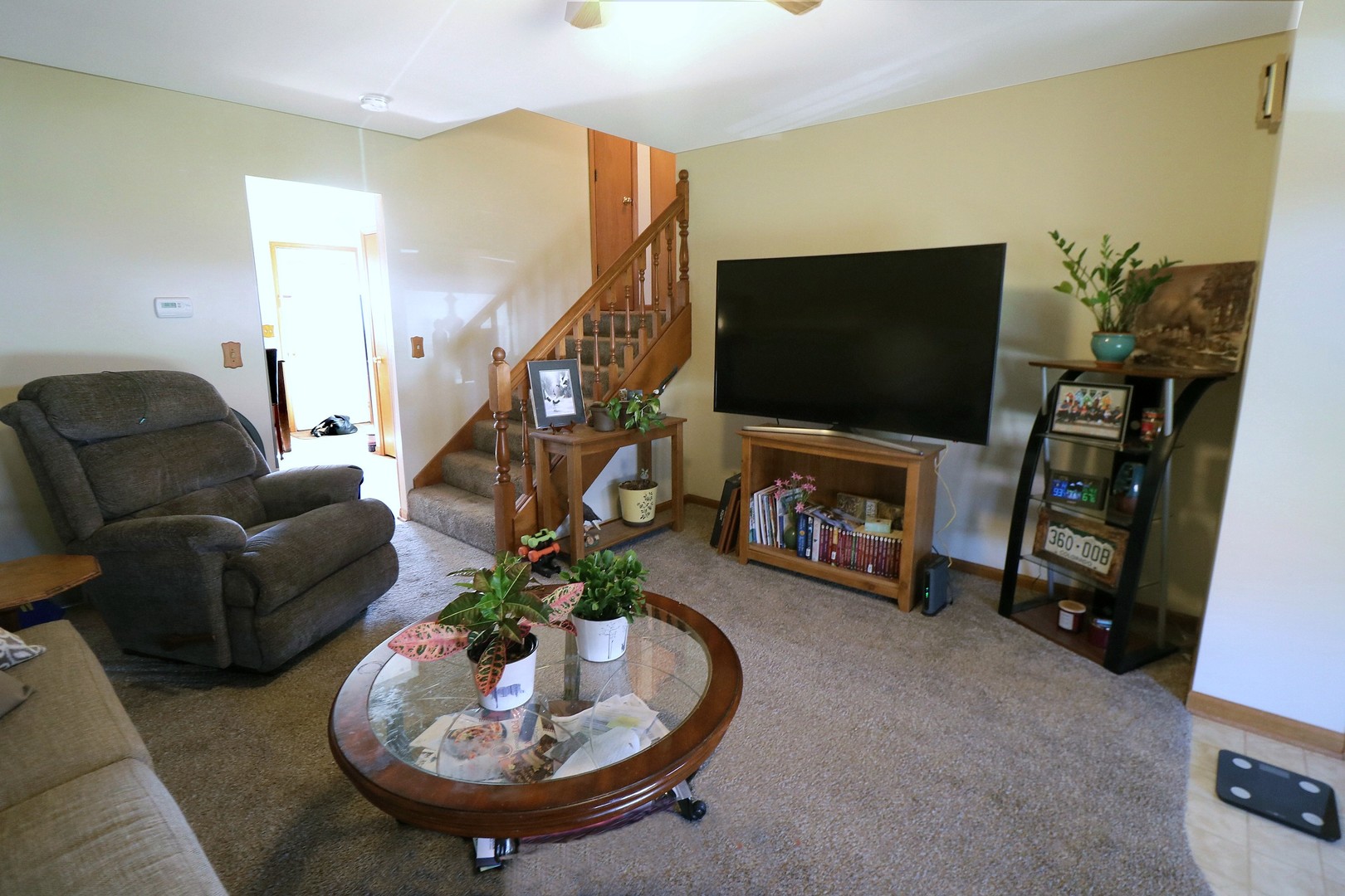 860-868 Carol Avenue, Woodstock, IL