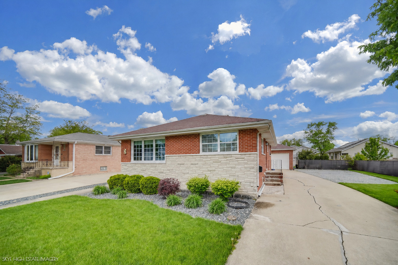 29 W. 31st. Place, Steger, IL