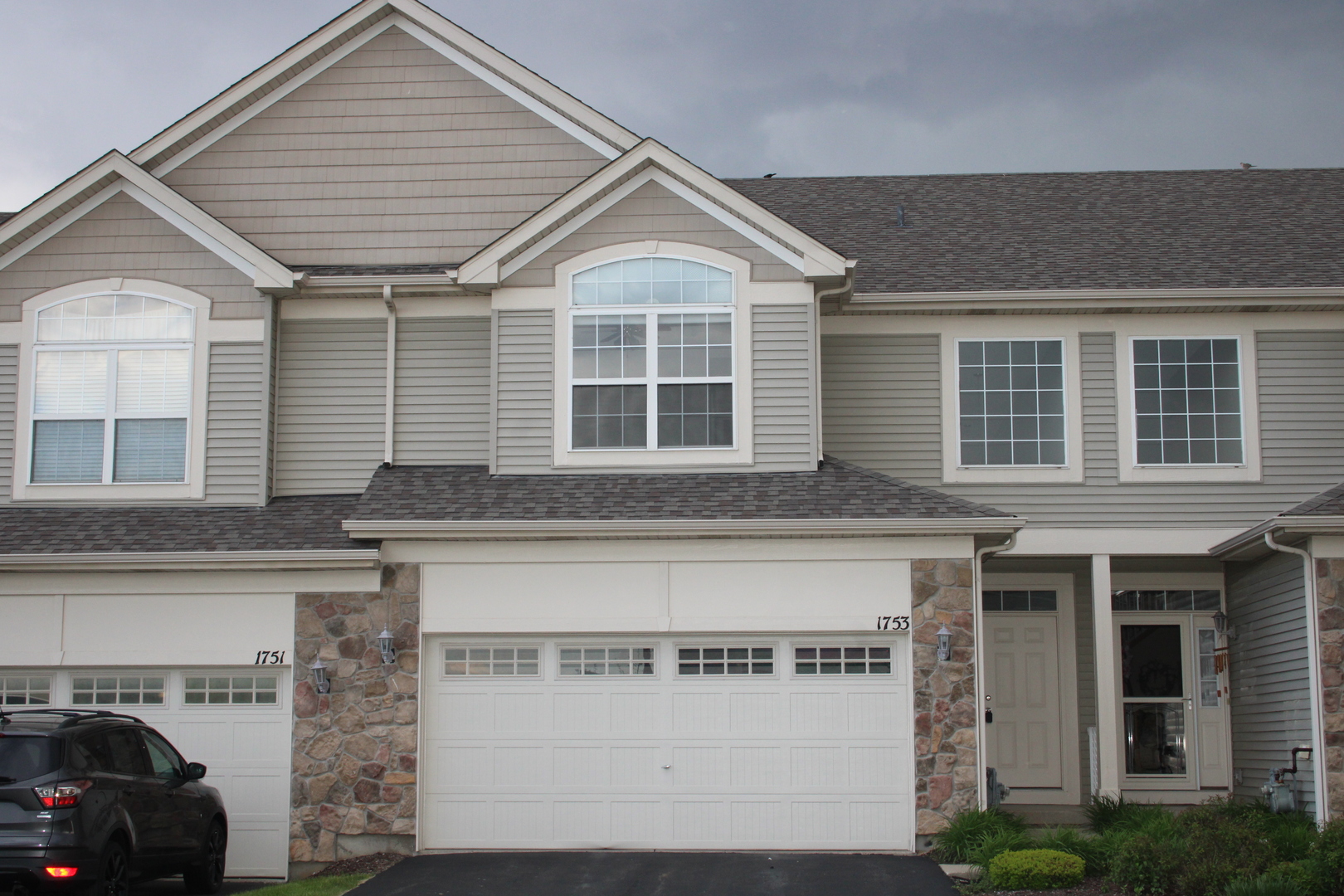 1753 Fieldstone Drive, Shorewood, IL