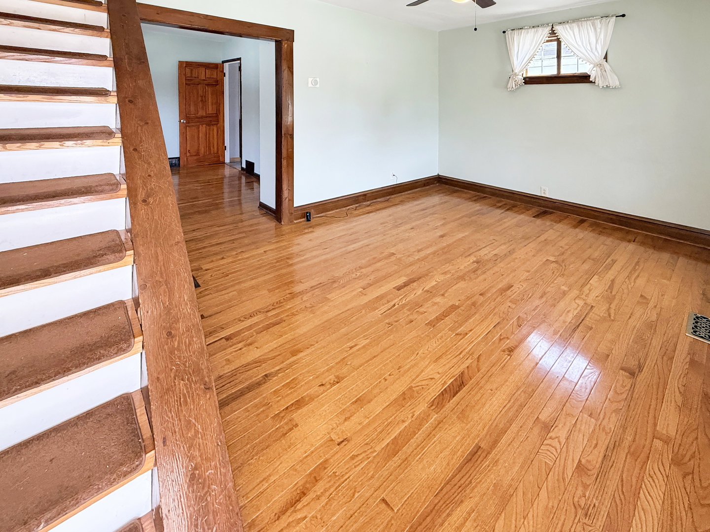 511 Chestnut Street, Waukegan, IL