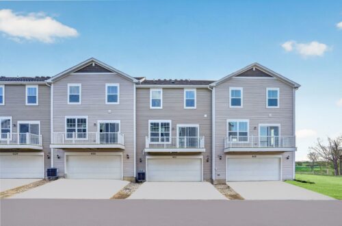 427 Red Oak Circle, Volo, IL