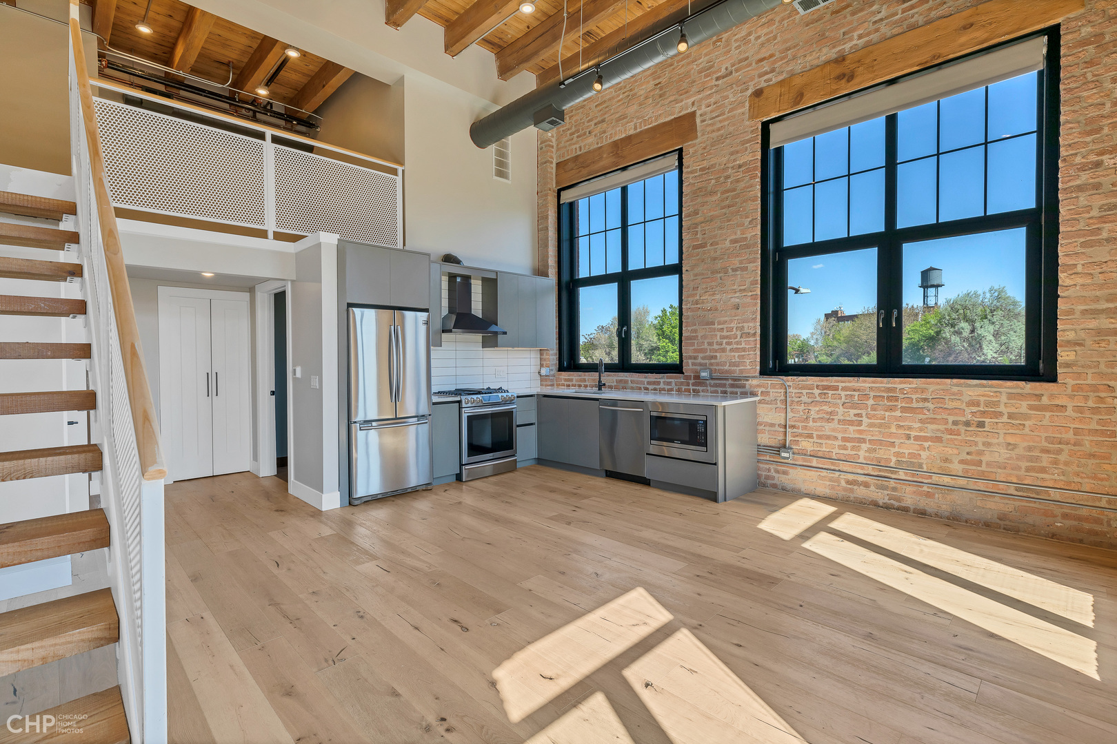 729 N Sangamon Street #406, Chicago, IL