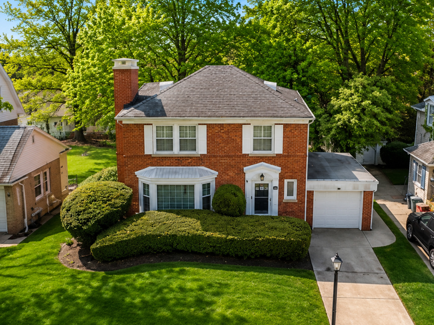 6822 N Kenton Avenue, Lincolnwood, IL