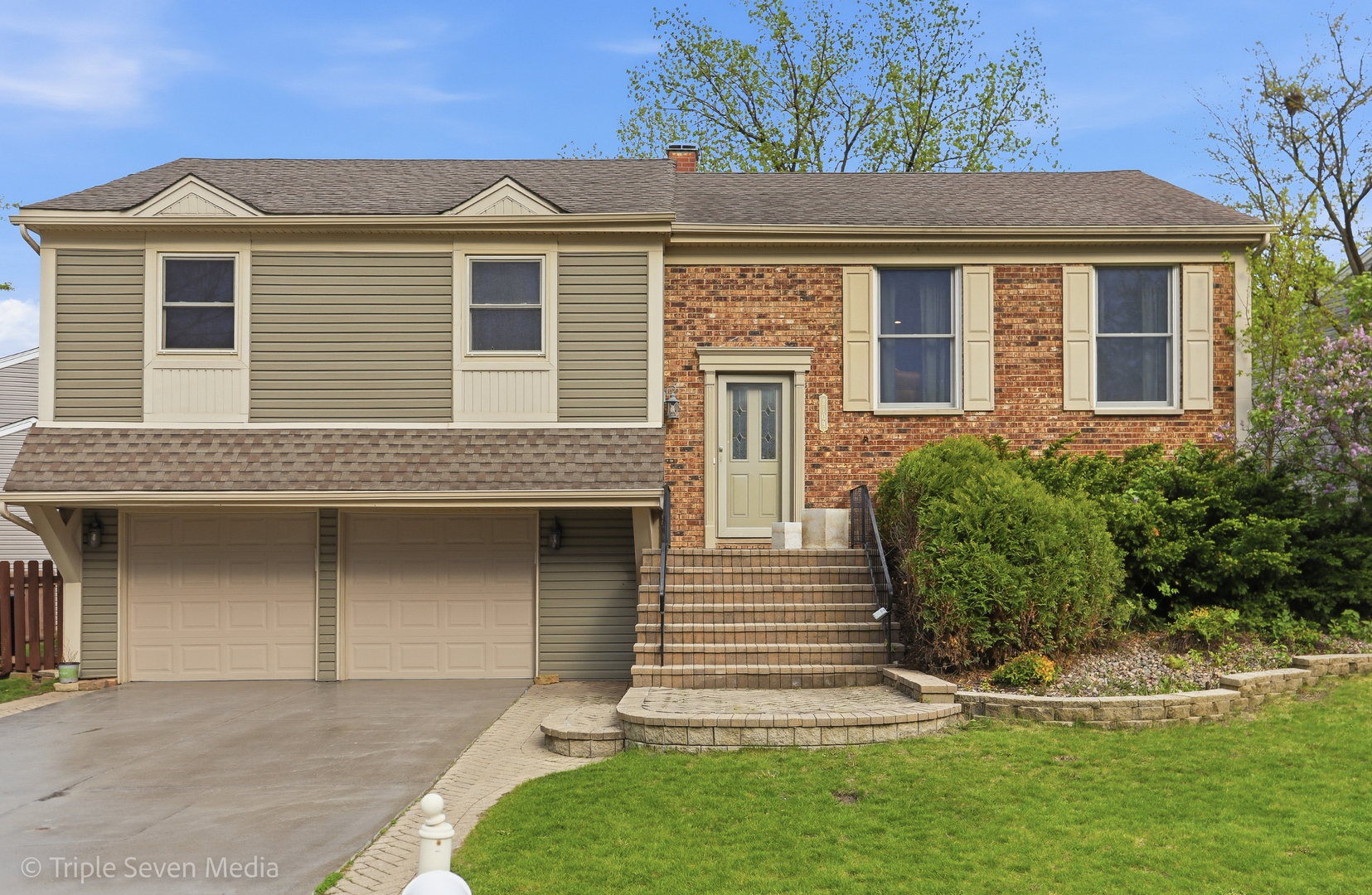 2109 Hitching Post Lane, Schaumburg, IL