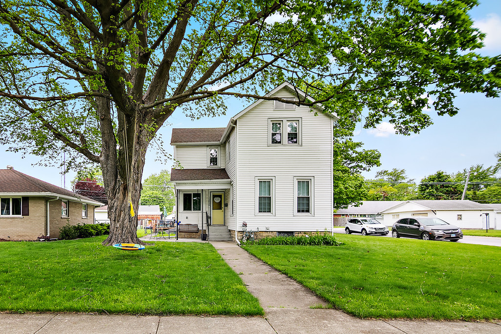 1205 S 7th Avenue, Kankakee, IL
