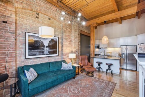 2510 N Wayne Avenue #304, Chicago, IL