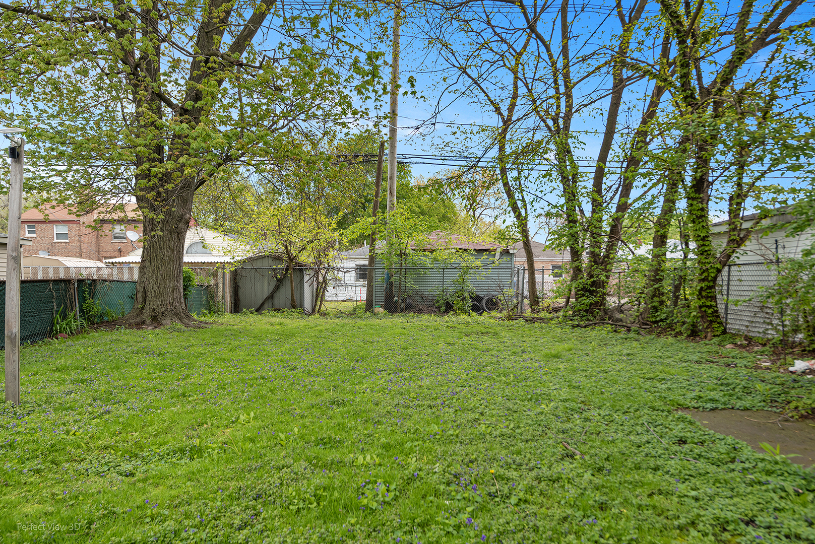 9611 S Oglesby Avenue, Chicago, IL