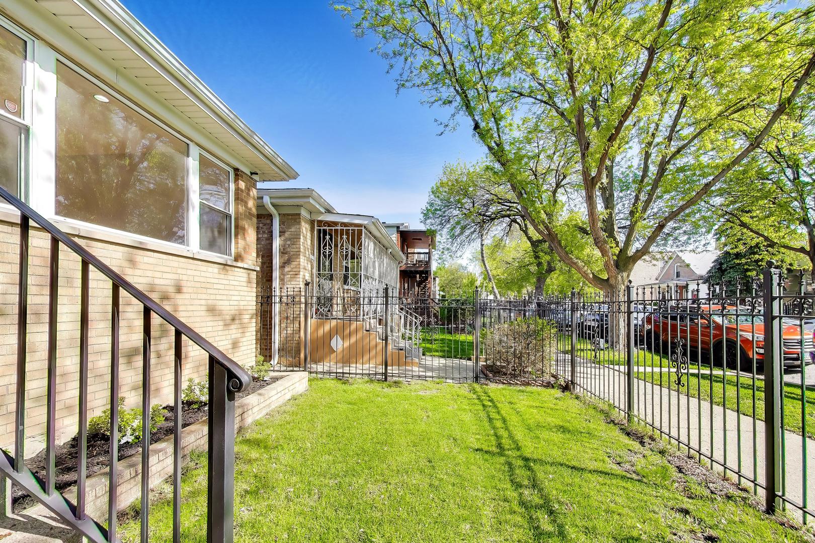 1326 N LAWNDALE Avenue, Chicago, IL