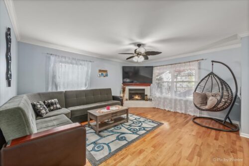 741 Wedgewood Circle, Lake In The Hills, IL