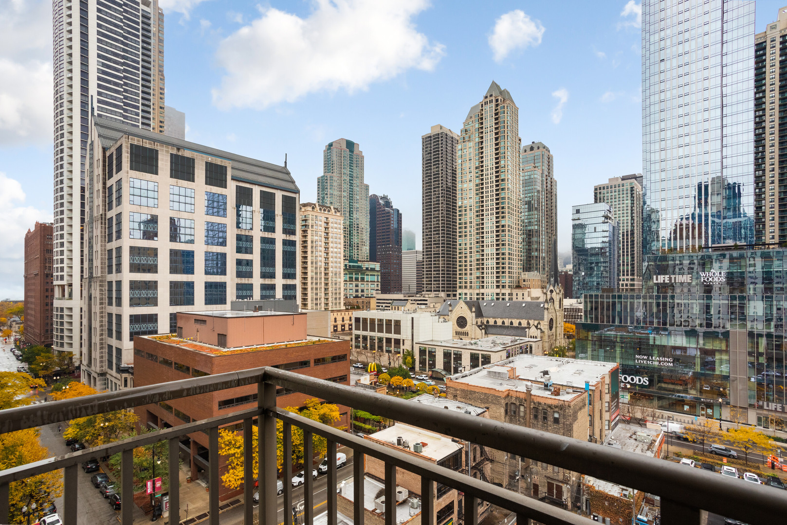 21 W Chestnut Street #1106, Chicago, IL