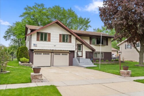 937 Cornell Lane, Schaumburg, IL