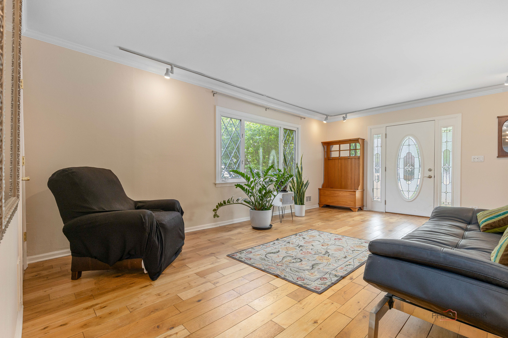 4722 Linden Avenue, Glenview, IL