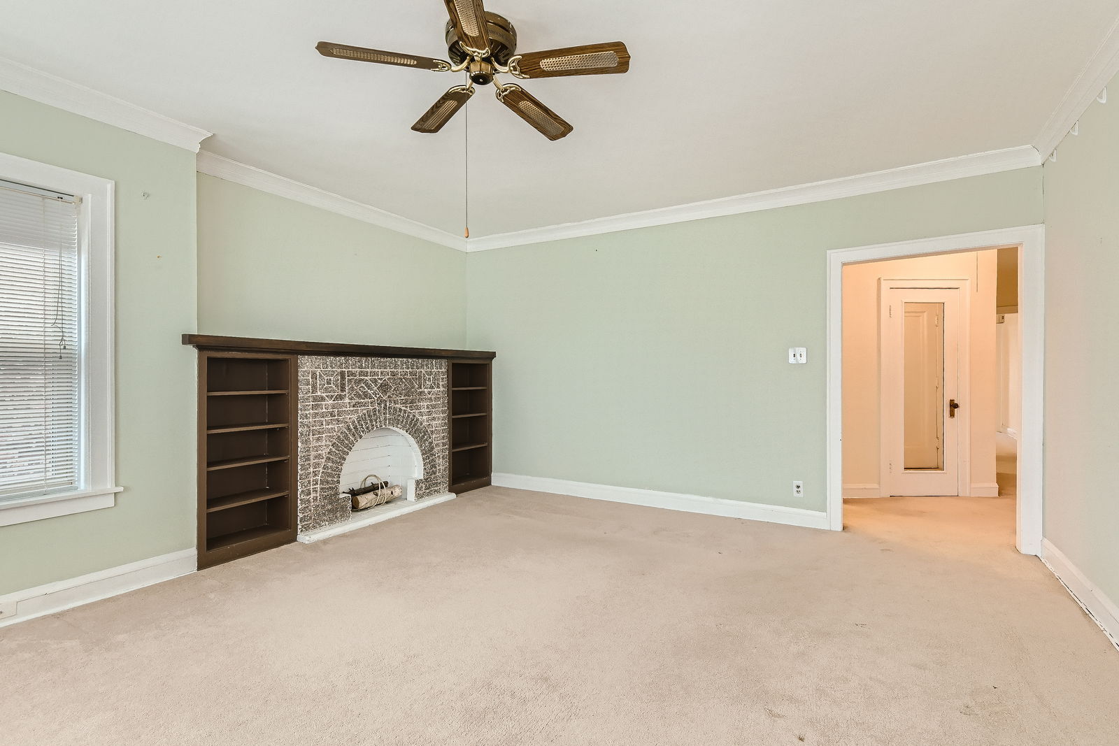 3529 N Lowell Avenue #2N, Chicago, IL