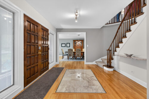 4019 Crestwood Drive, Northbrook, IL