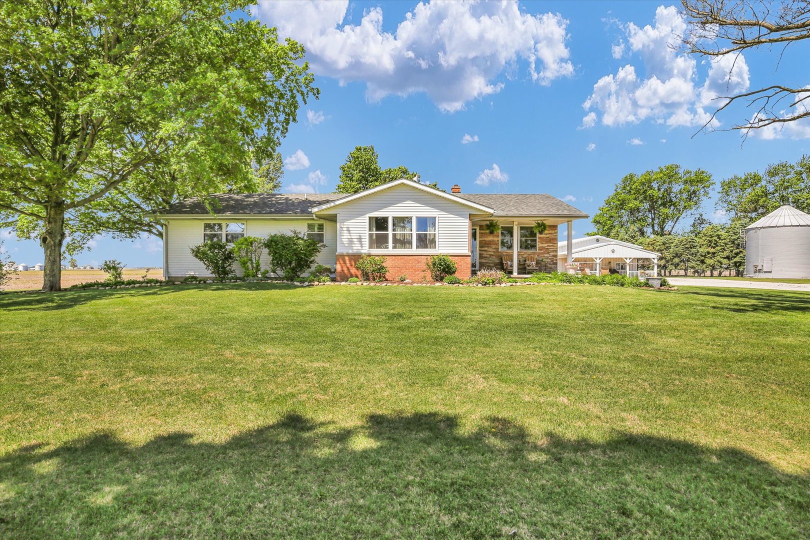 2429 County Road 2200 E, St. Joseph, IL