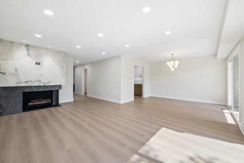 1935 Mission Hills Lane, Northbrook, IL