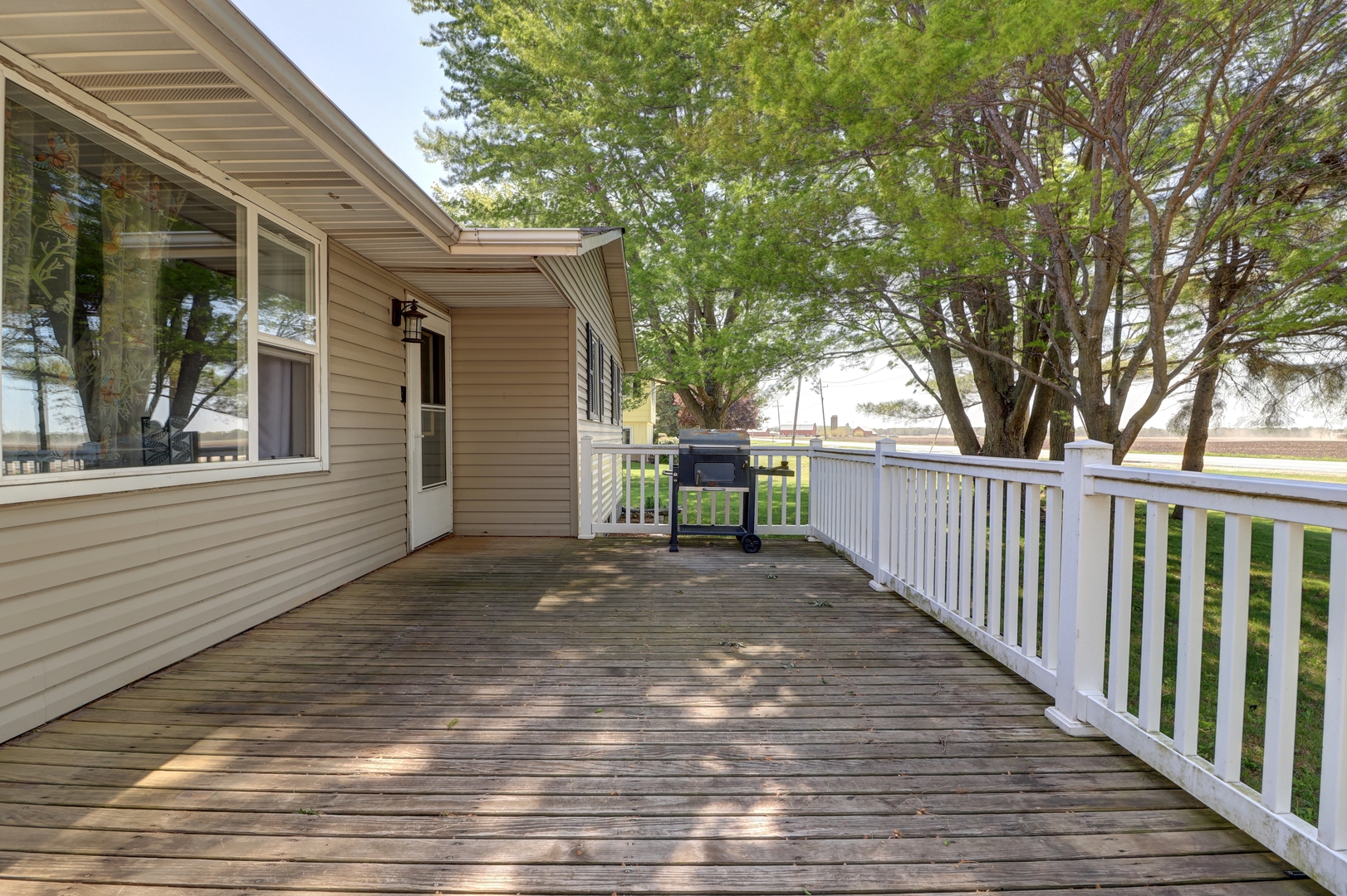 6740 Albany Road, Erie, IL