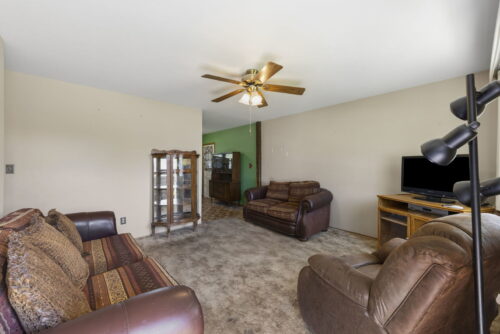 303 E Edgelawn Drive, Plano, IL