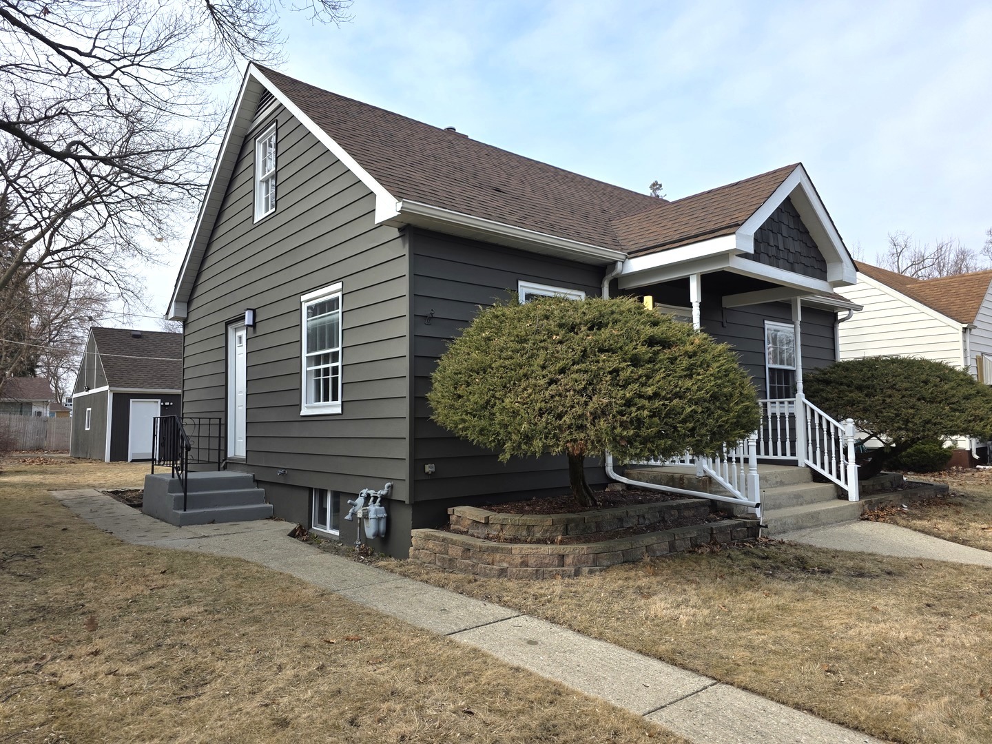 1738 Seymour Avenue, North Chicago, IL
