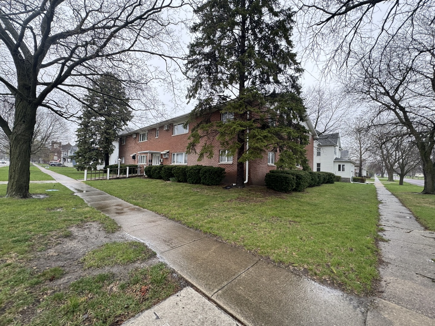 210 E 9th Street, Gibson City, IL