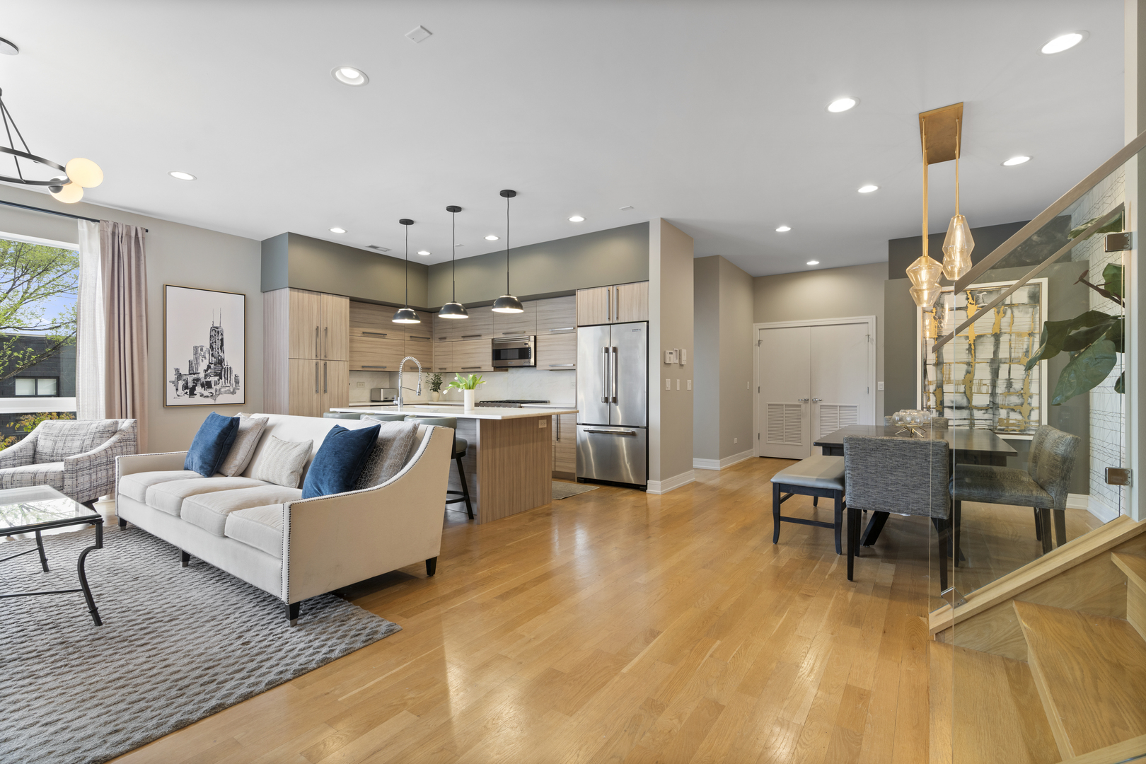 757 N Elizabeth Street #2, Chicago, IL