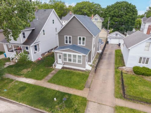 609 E Water Street, Pontiac, IL
