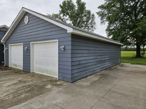 418 S 1st Street, Clay City, IL