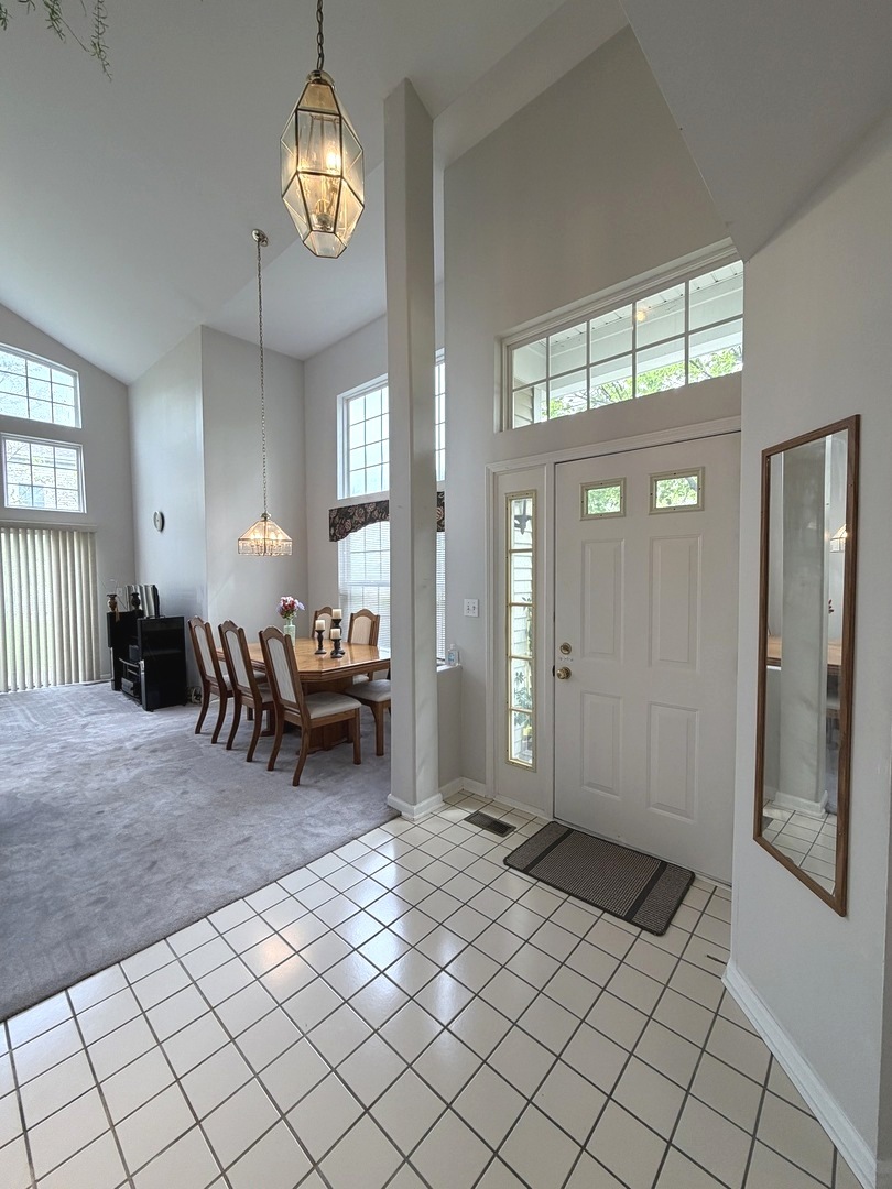 1145 Bristol Lane, Buffalo Grove, IL
