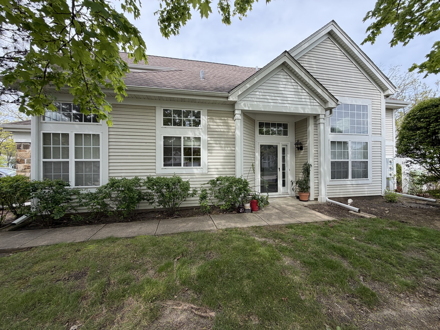 1145 Bristol Lane, Buffalo Grove, IL