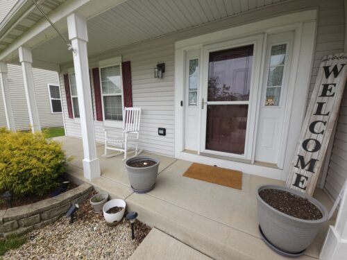 318 Zinnia Drive, Romeoville, IL