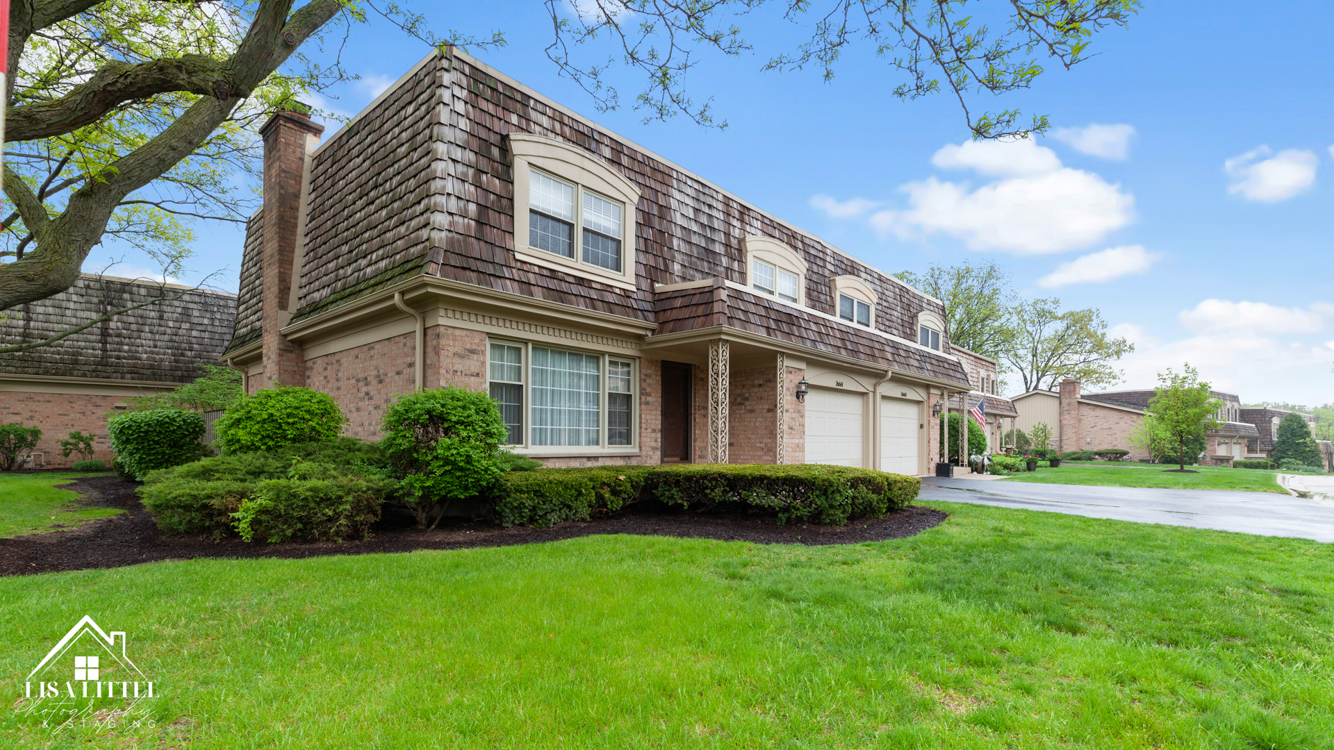 2S661 Avenue Normandy, Oak Brook, IL