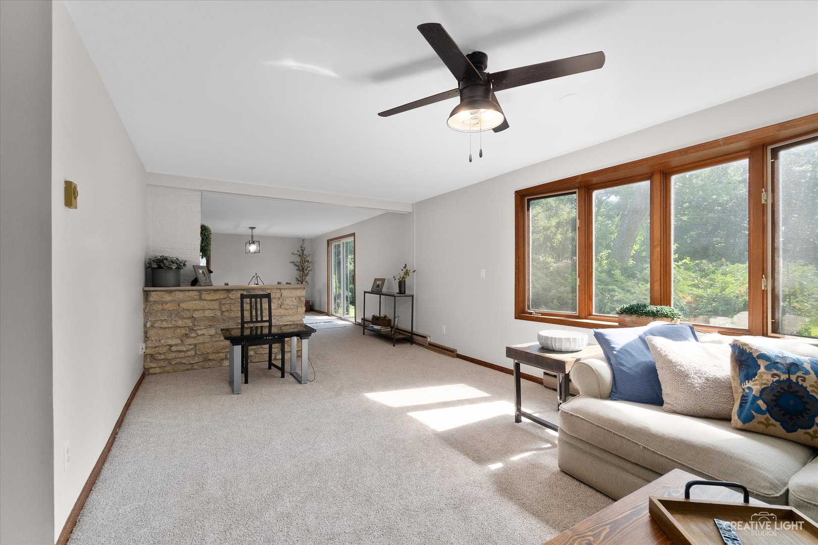 8N510 Thomas Road, Hampshire, IL