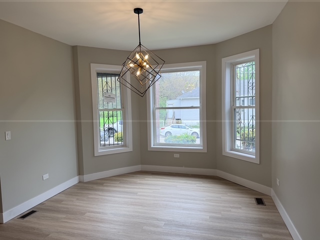 7754 S Burnham Avenue, Chicago, IL
