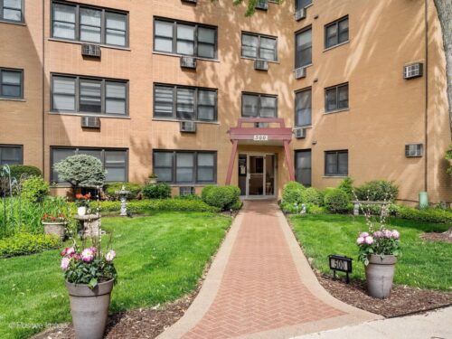 500 Washington Boulevard #301, Oak Park, IL