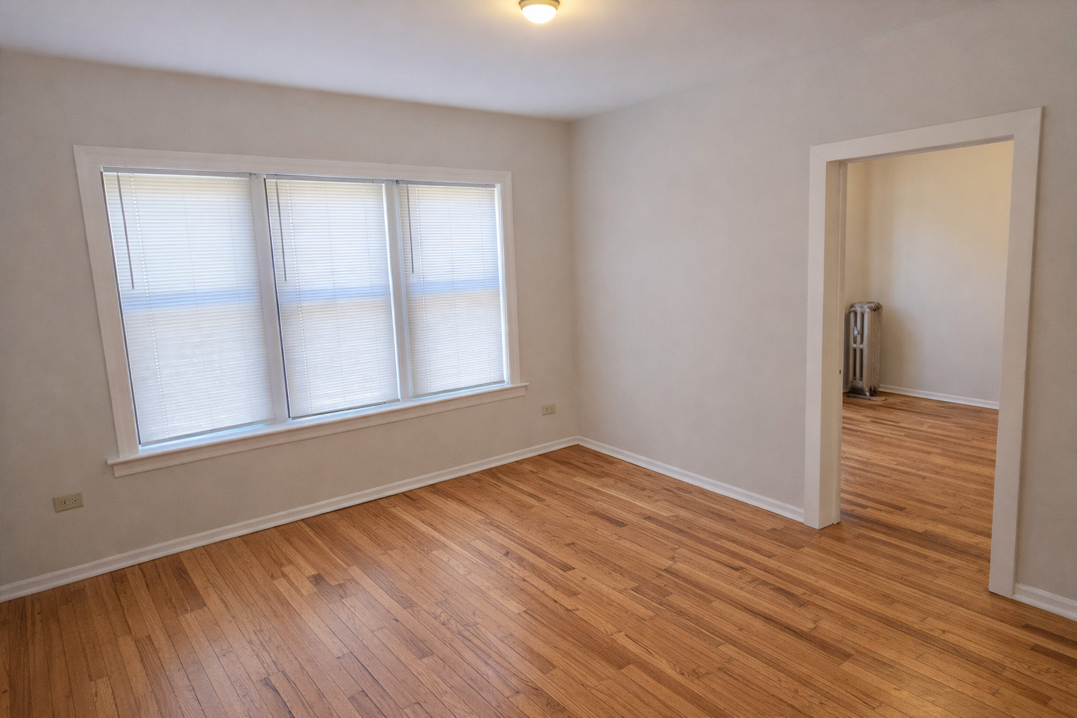 6700 S Merrill Avenue #2E, Chicago, IL
