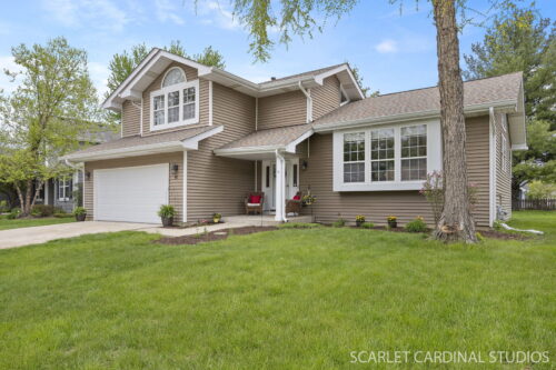 91 Forestview Lane, Aurora, IL