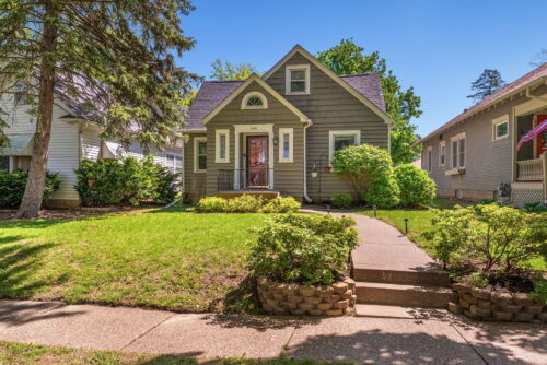 2631 Western Avenue, Davenport, IA