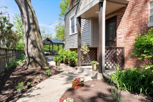 6850 N LOWELL Avenue, Lincolnwood, IL