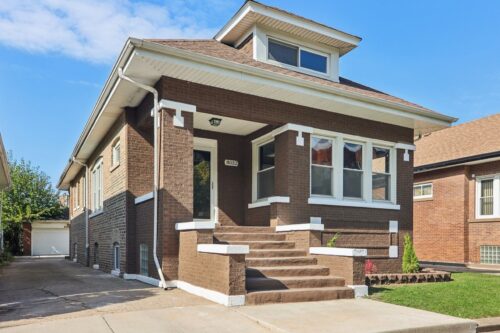 8032 S Carpenter Street, Chicago, IL