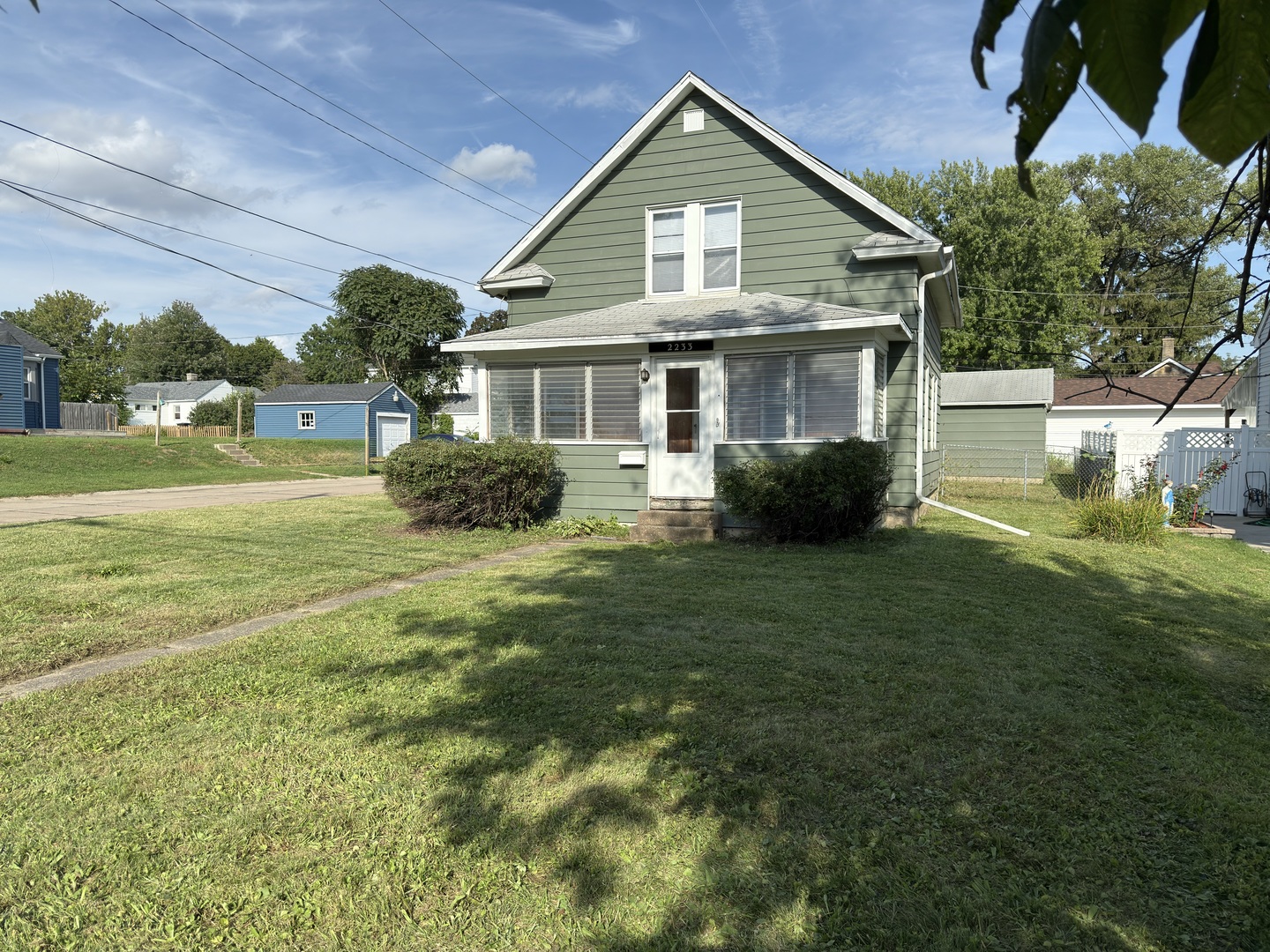 2233 24th Street, Rock Island, IL