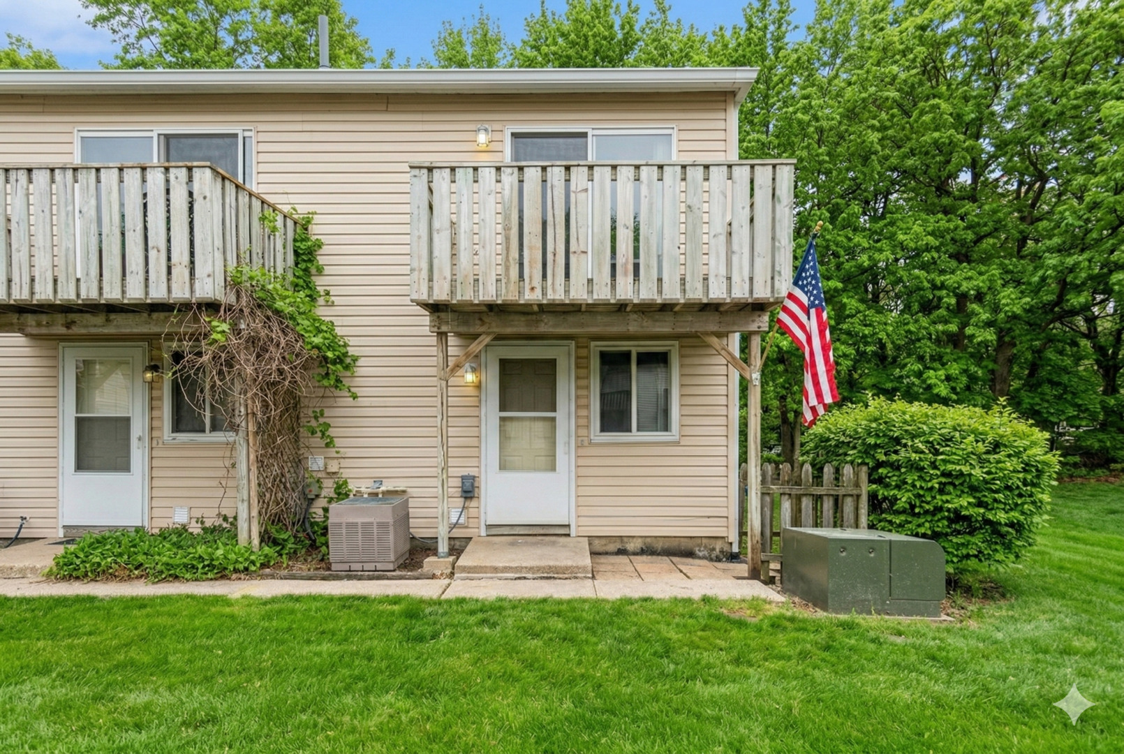 79 Maude Avenue #E, Fox Lake, IL