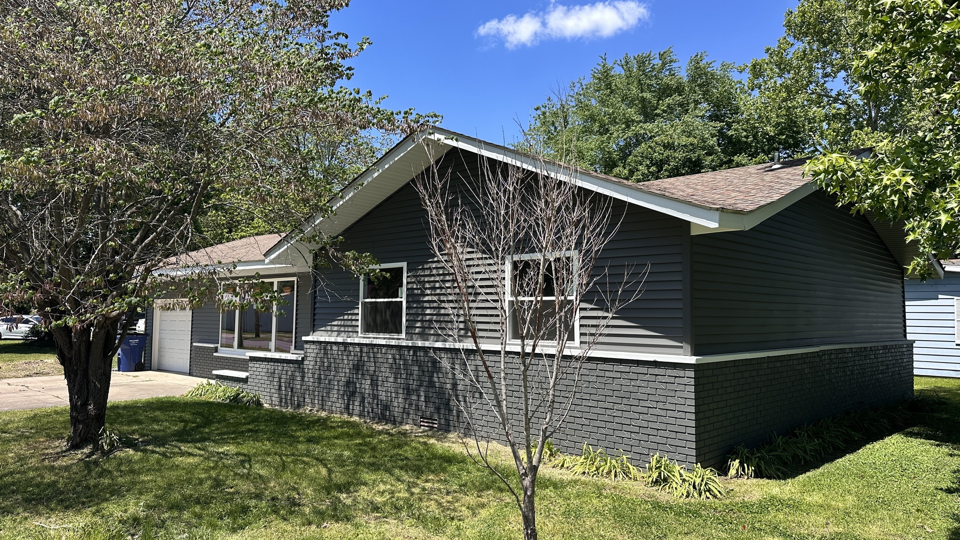 211 E Cleveland Street, West Frankfort, IL