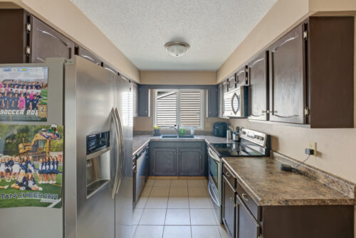3450 Cedarview Court, Bettendorf, IA