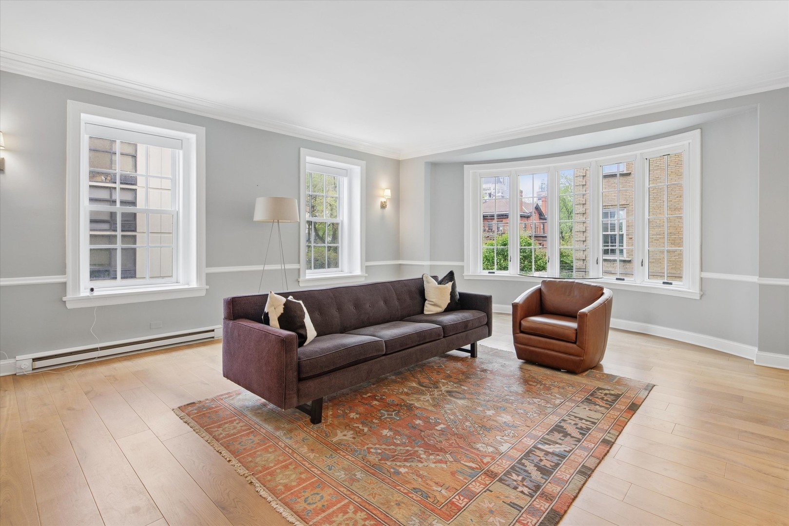 70 E Scott Street #306, Chicago, IL