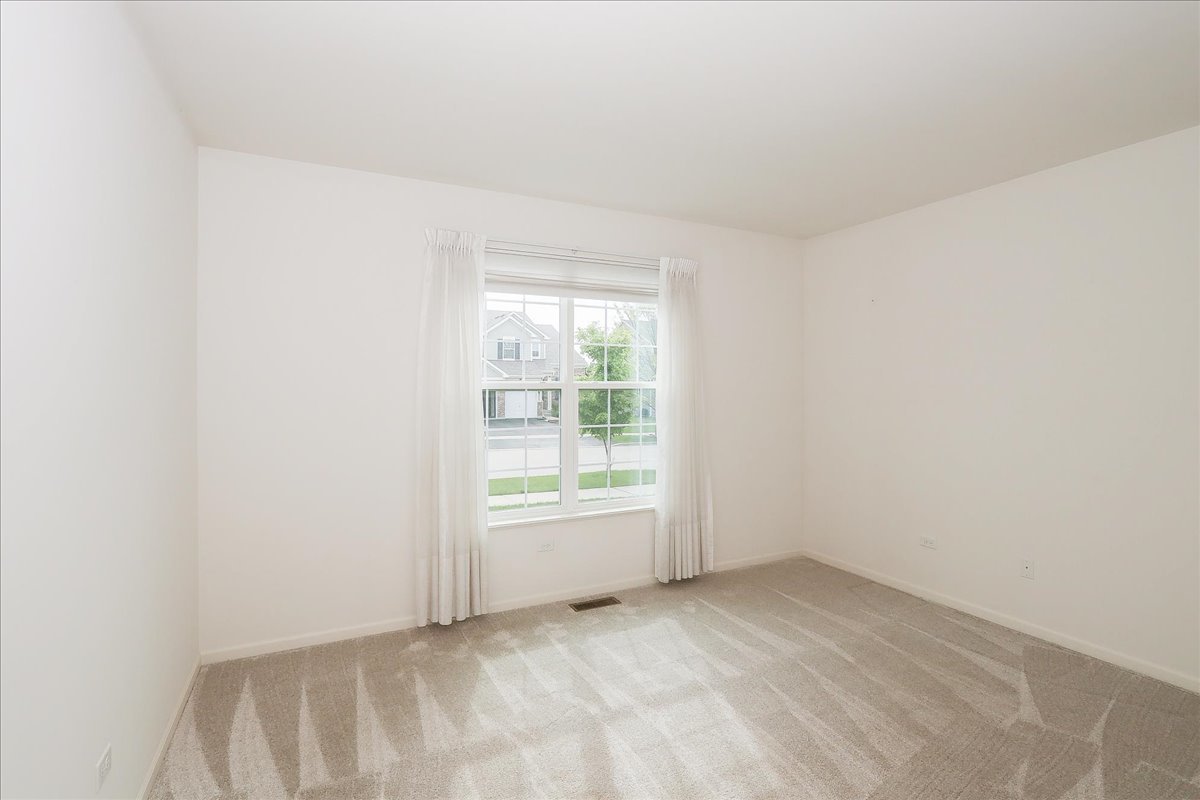 126 Abbott Court, Bartlett, IL