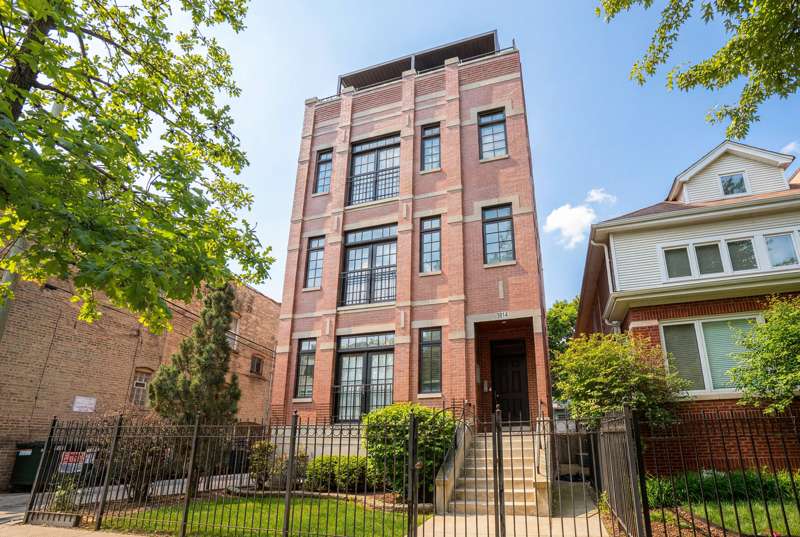 3814 N Greenview Avenue #3, Chicago, IL